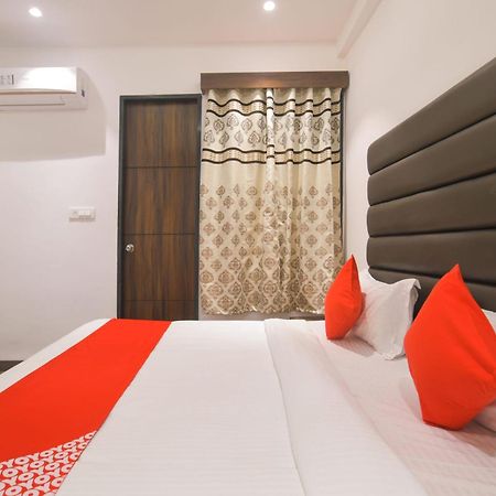 Hotel O Rudraksh Indore Bagian luar foto
