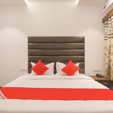 Hotel O Rudraksh Indore Bagian luar foto